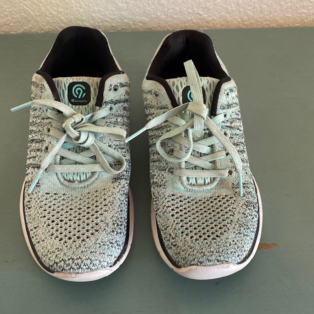 Mint green and black kids champion tennies